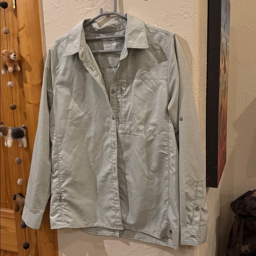 Mountain Hardwear Light Gray Women's Shirt